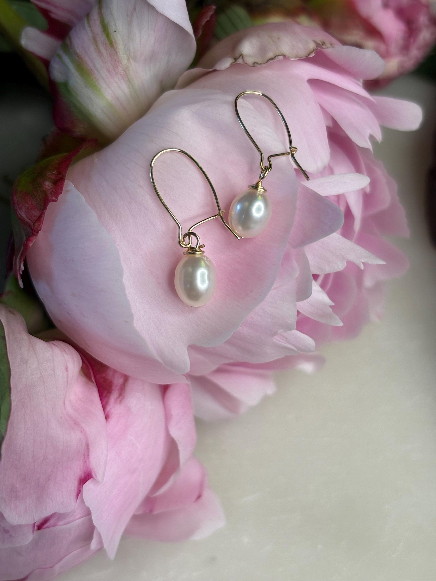 White Freshwater Pearl Earring, Gold Filled 14K Hallmarked