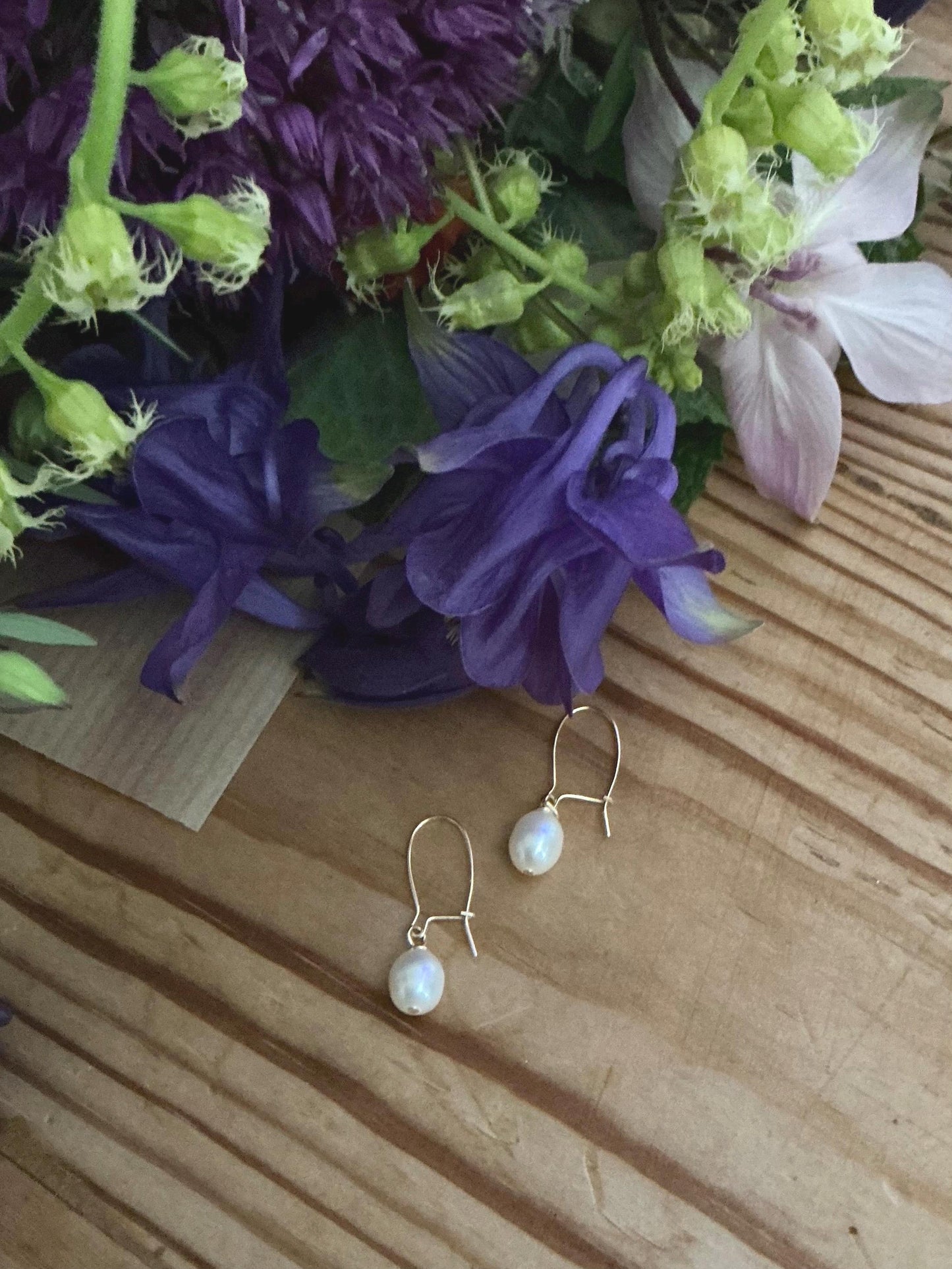 White Freshwater Pearl Earring, Gold Filled 14K Hallmarked