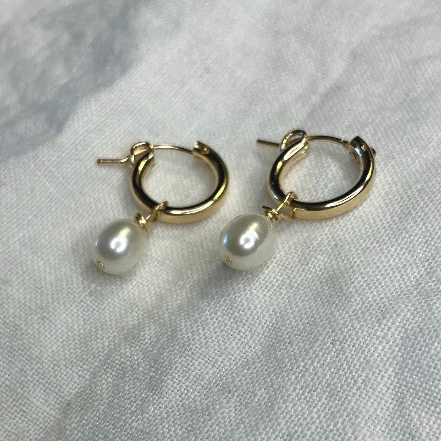 12mm Creole 14K Gold Filled Hoop, 3mm White Freshwater Pearl