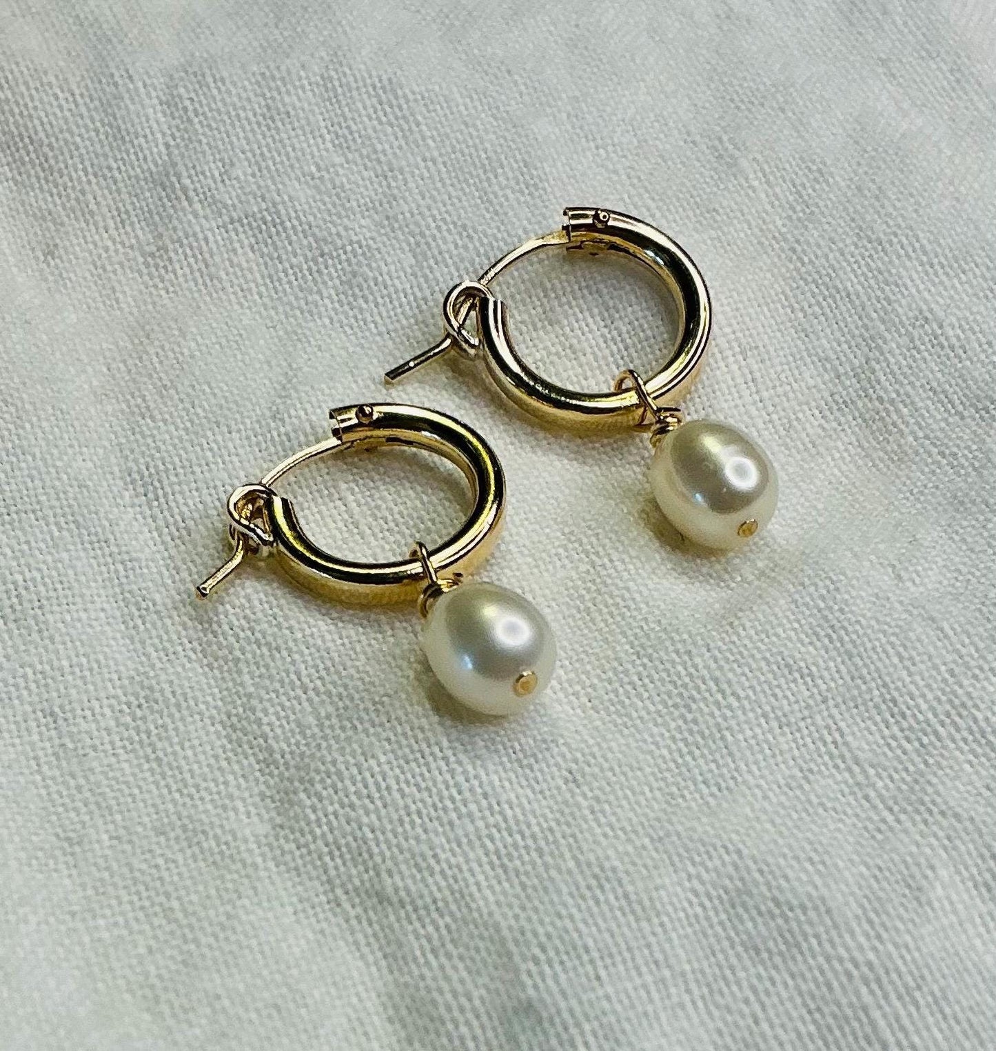 12mm Creole 14K Gold Filled Hoop, 3mm White Freshwater Pearl