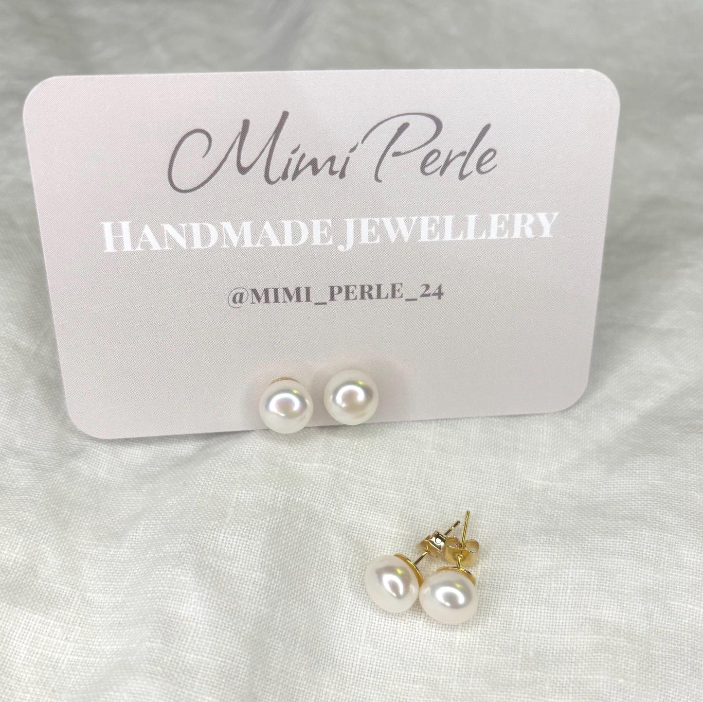 AAA grade white button 9mm Freshwater Pearl Studs