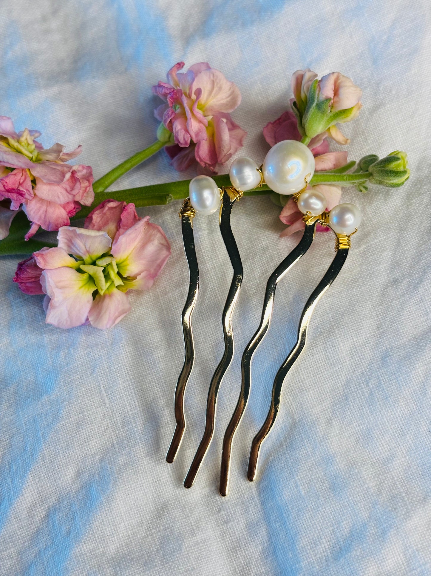 White Freshwater Pearl French hair pin, 14K Gold Plated