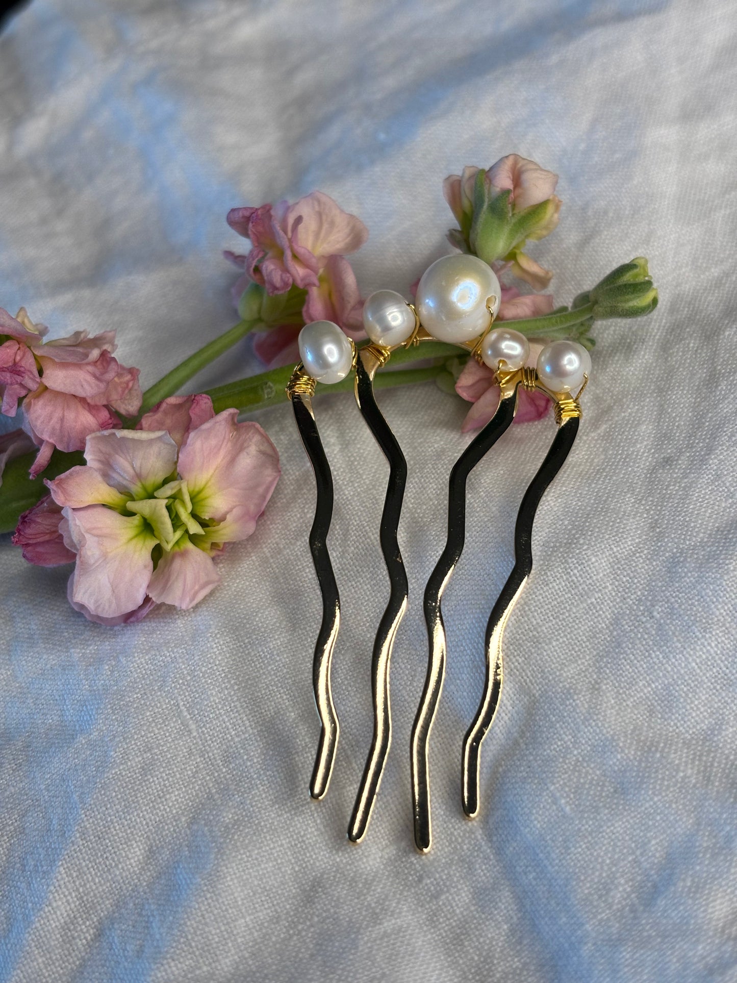 White Freshwater Pearl French hair pin, 14K Gold Plated