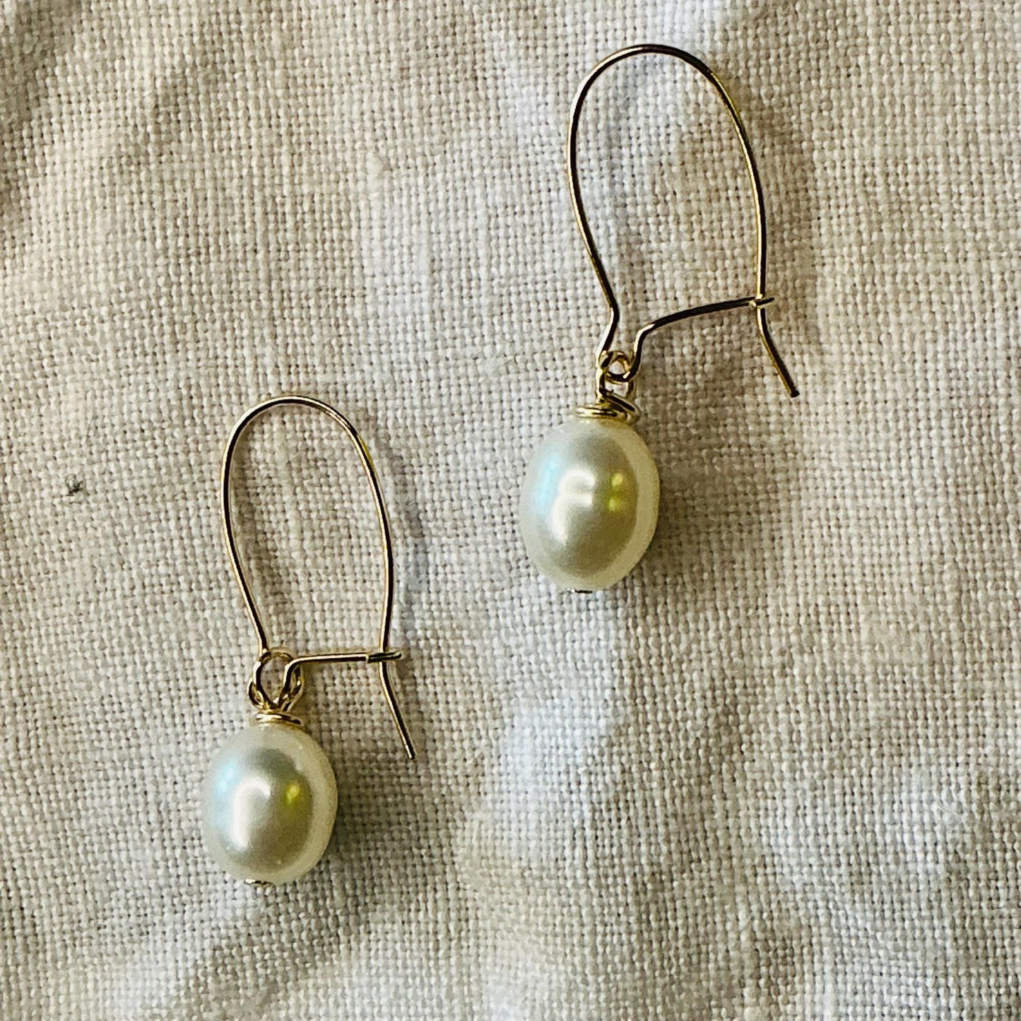 White Freshwater Pearl Earring, Gold Filled 14K Hallmarked