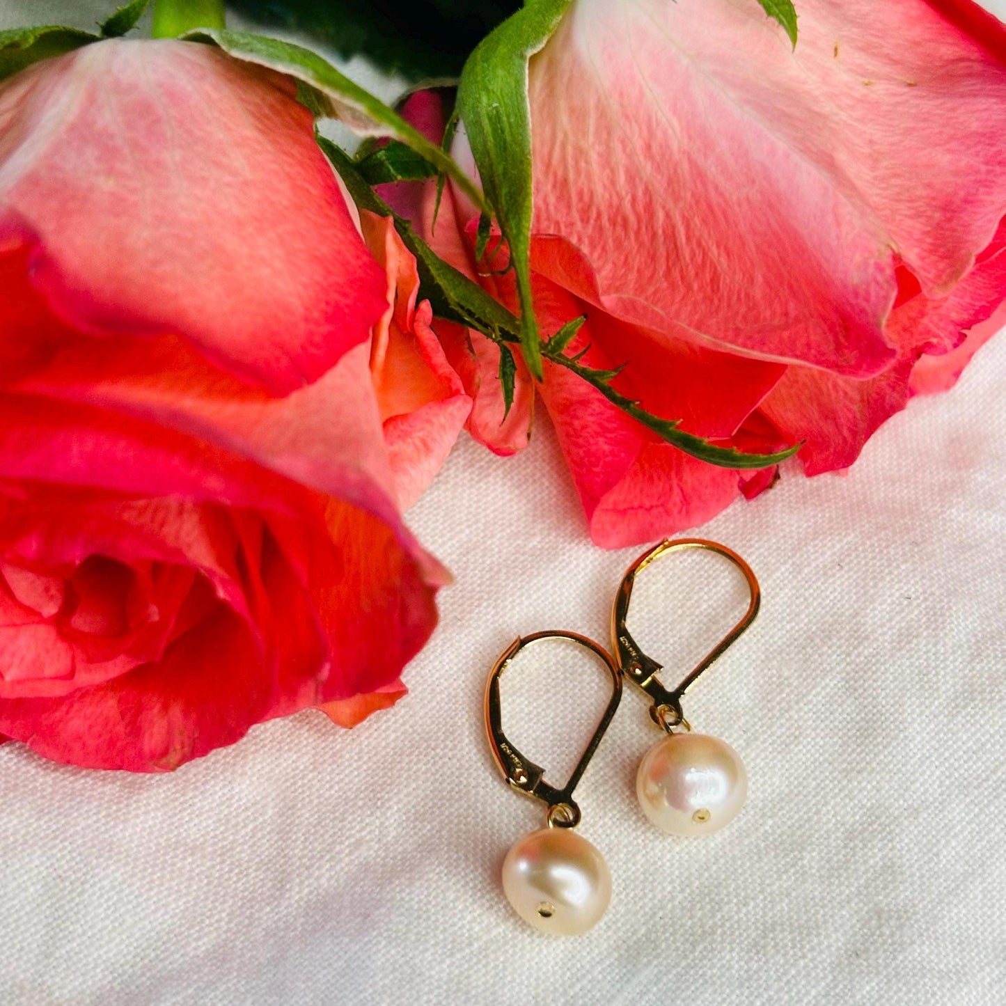 White Round 8mm Freshwater Pearl 14K Gold Filled Hallmarked Continental Earring